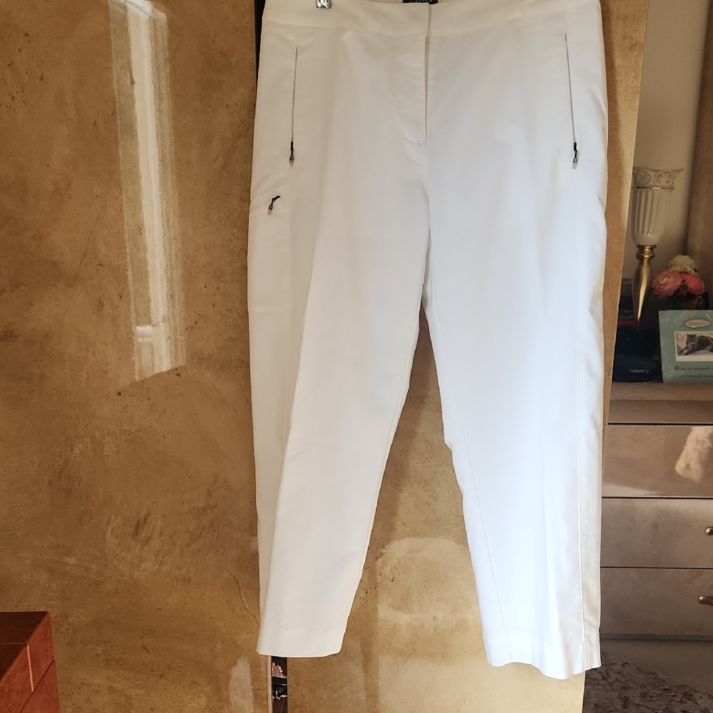 SALE -RESORT- GOLF -Elegant White Cropped Women's Pants